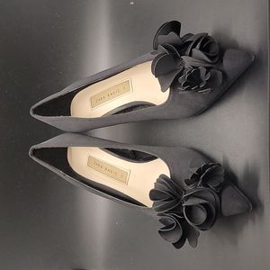 Zara basic collection kitten heels shoes